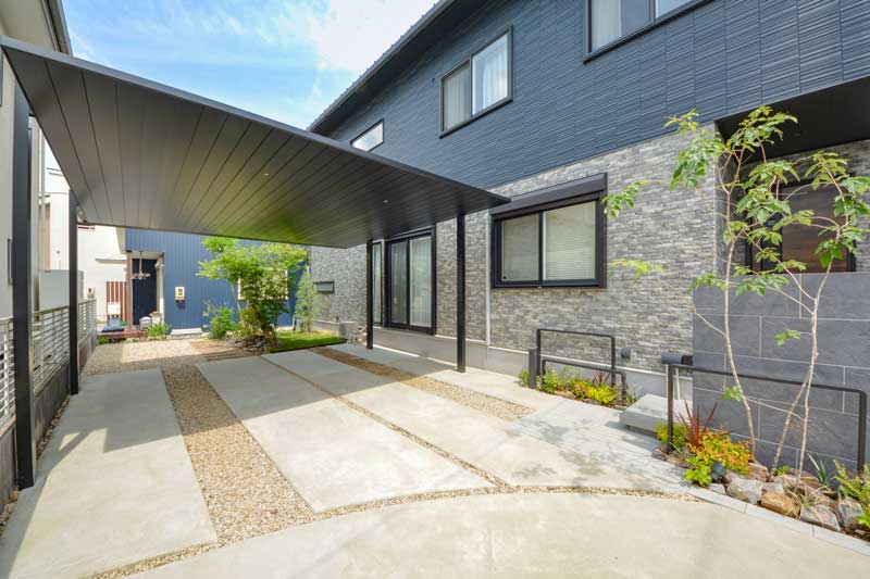 直線美が映える、シンプルデザイン