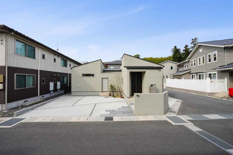 動線美と開放感を両立した、心地よい住まい