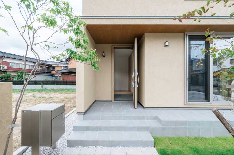 控えめな美しさが際立つ、ミニマル・デザイン・ガーデン