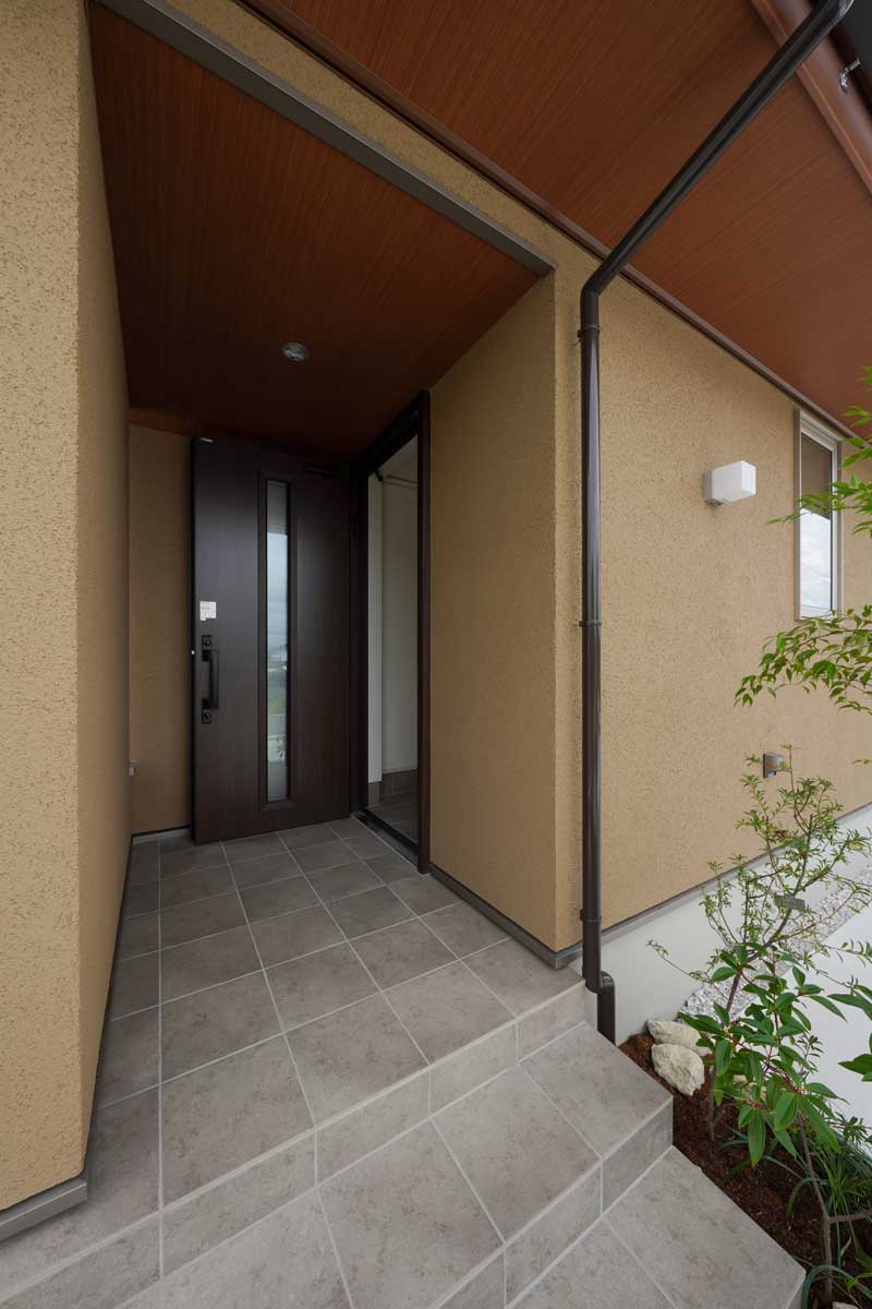 シンプルの中に温もりを―和モダンの外観デザイン