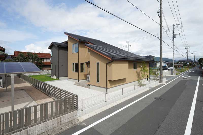 シンプルの中に温もりを―和モダンの外観デザイン